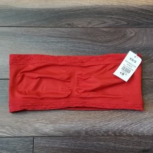 Sirens - Lace Trimmed Bandeau